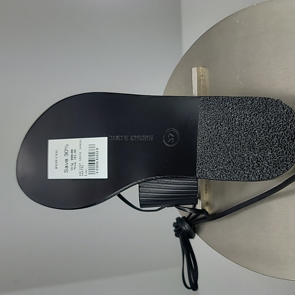 Ancient Greek  Ankle Tie Sandals. - Picture 8 of 9